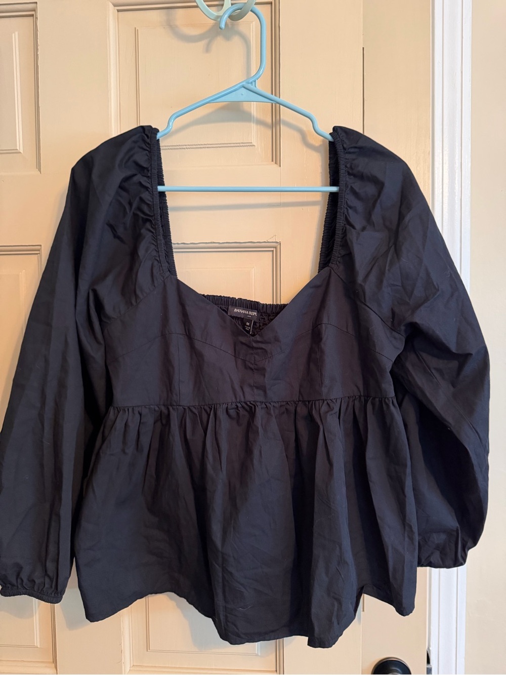 Banana Republic Black Peplum Puff-Sleeve Blouse with Sweatheart neckline - Picture 2 of 10